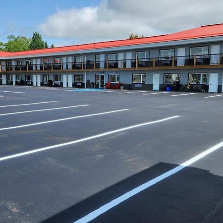Outdoorsman Motel ワワ エクステリア 写真